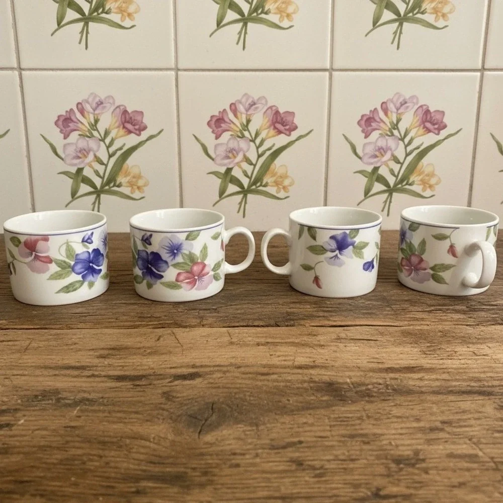 Oneida Majesticware Freesia Coffee Cups, Set of 4, Vintage Floral Stoneware Mugs